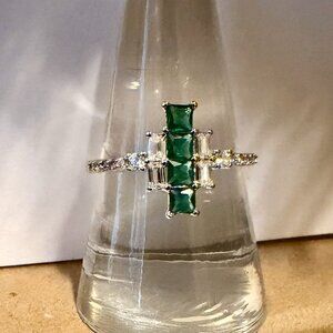 Bomb Party Ring RBP 5937 "Shine Your Lights" Size 9